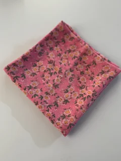 صورتی باربی گل دار