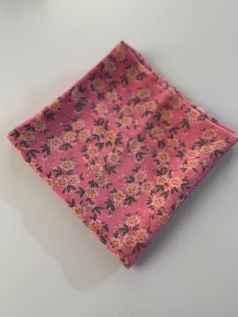 صورتی باربی گل دار