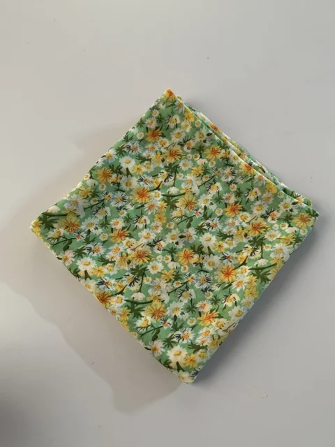 مینی اسکارف سبز گل زرد